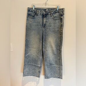 Women’s Old Navy Extra High Rise Wide-Leg Washed Denim Jeans Size 14